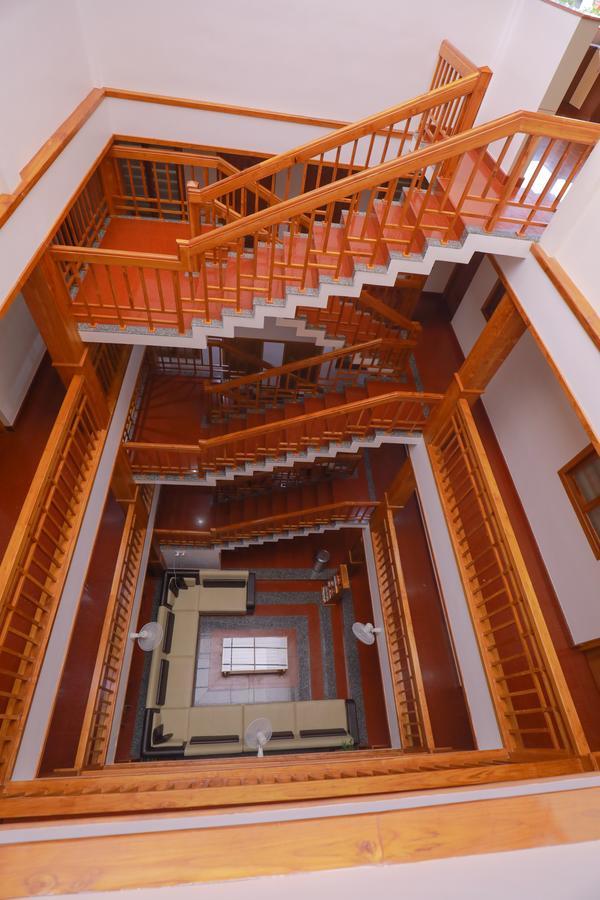 Roses Inn Fortkochi Εξωτερικό φωτογραφία