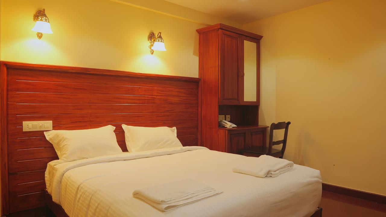 Roses Inn Fortkochi Εξωτερικό φωτογραφία