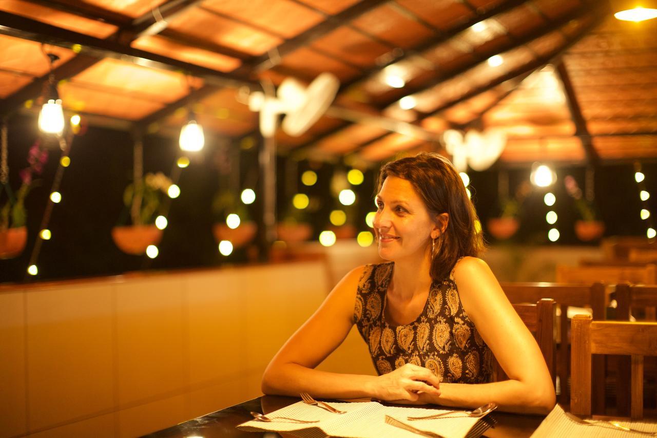 Roses Inn Fortkochi Εξωτερικό φωτογραφία