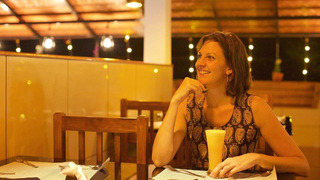 Roses Inn Fortkochi Εξωτερικό φωτογραφία